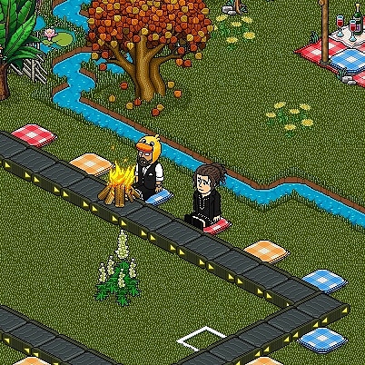 SimHotel4's tweet photo. Vanavond spelen we de event game, lopend vuurtje om 19:30. Speel mee en maak kans op leuke prijzen! 🎁🔥 #simhotel #habbohotel #retrohotel #habbo #habbonl #game #spel #event #lopendvuurtje https://t.co/ujhSoX1K72