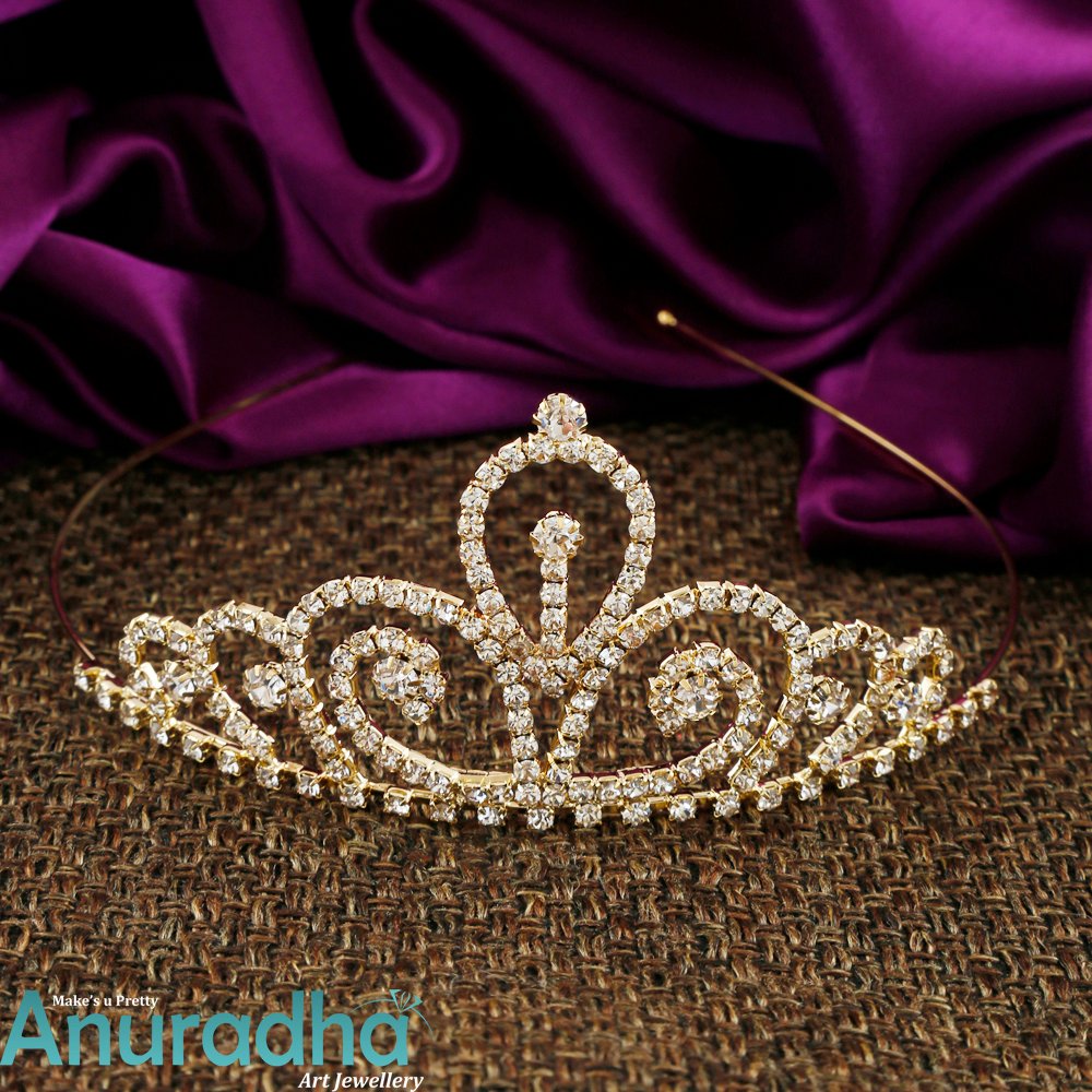 AnuradhaArts's tweet photo. 🤩Shop Under Rs.499🤩
❤️Gold Finish Designer Crown❤️
Shop Here: https://t.co/dTTxz99wez
-
-
-
-
-
-
-
-
#crown #goldcrown #fancycrown #designercrown #crownforgirl #fashion #birthdaycrown #crowndesign #fashionjewellery #artificialjewellery #anuradhaartjewellery https://t.co/3P1Y5TXEuq