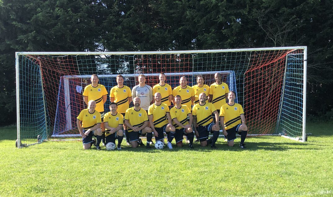 goddyvets's tweet photo. First game of the season at @BramptonVets20 @FCBrampton and a 10-3 win. Some great football played by all 👏🏻👏🏻 goals for Tim Allen ⚽️⚽️⚽️⚽️⚽️ Damo ⚽️⚽️ @jblackwell04 ⚽️ Tim ⚽️ @stevethommo8 ⚽️ https://t.co/1J6vd83Bwe