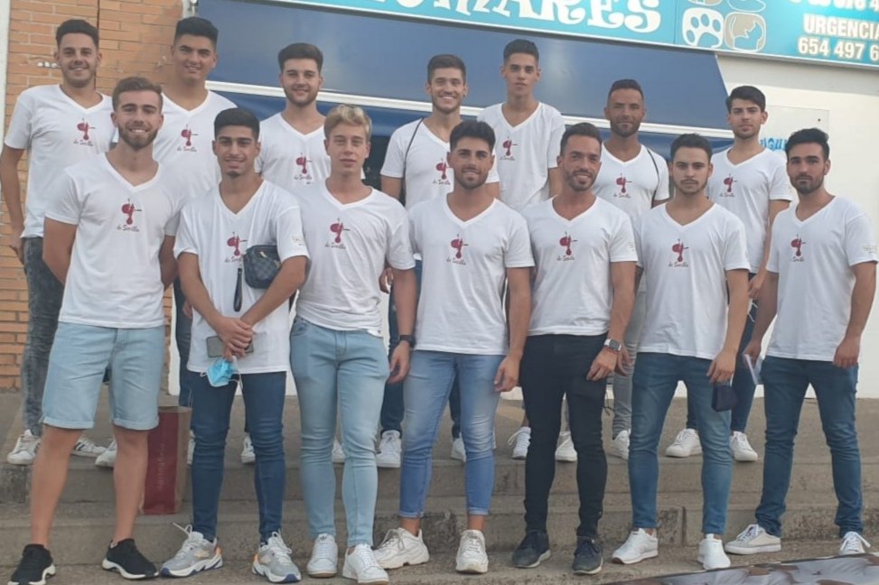 DavidRoldn15's tweet photo. #certamen #misteruniversotoursevilla #mistermaestranza https://t.co/68bVlCYjny