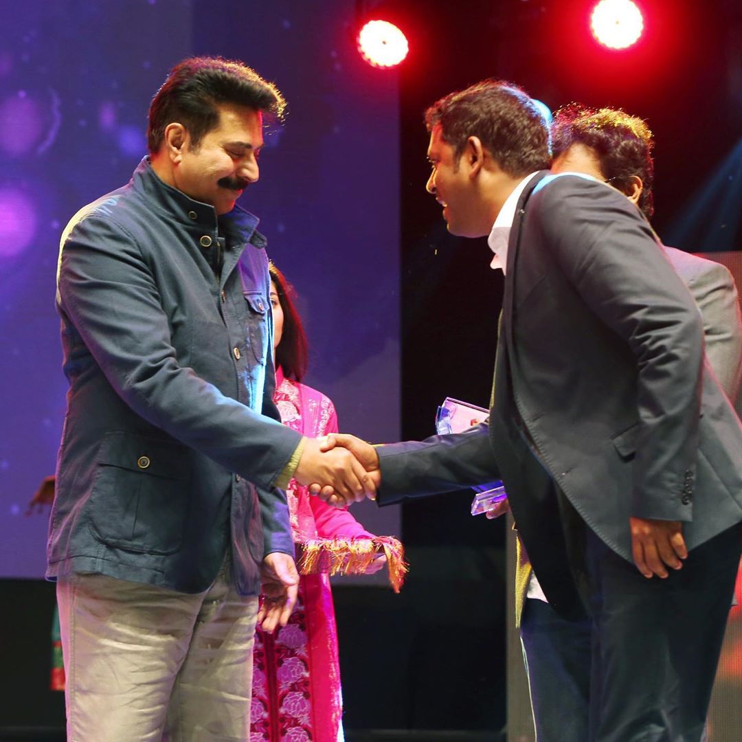 ikka_bhakthans's tweet photo. Pride Of Mollywood ❤️😍

@mammukka
@ikka_bhakthans

#HappyBirthdayMammukka https://t.co/toLUHKGNrS