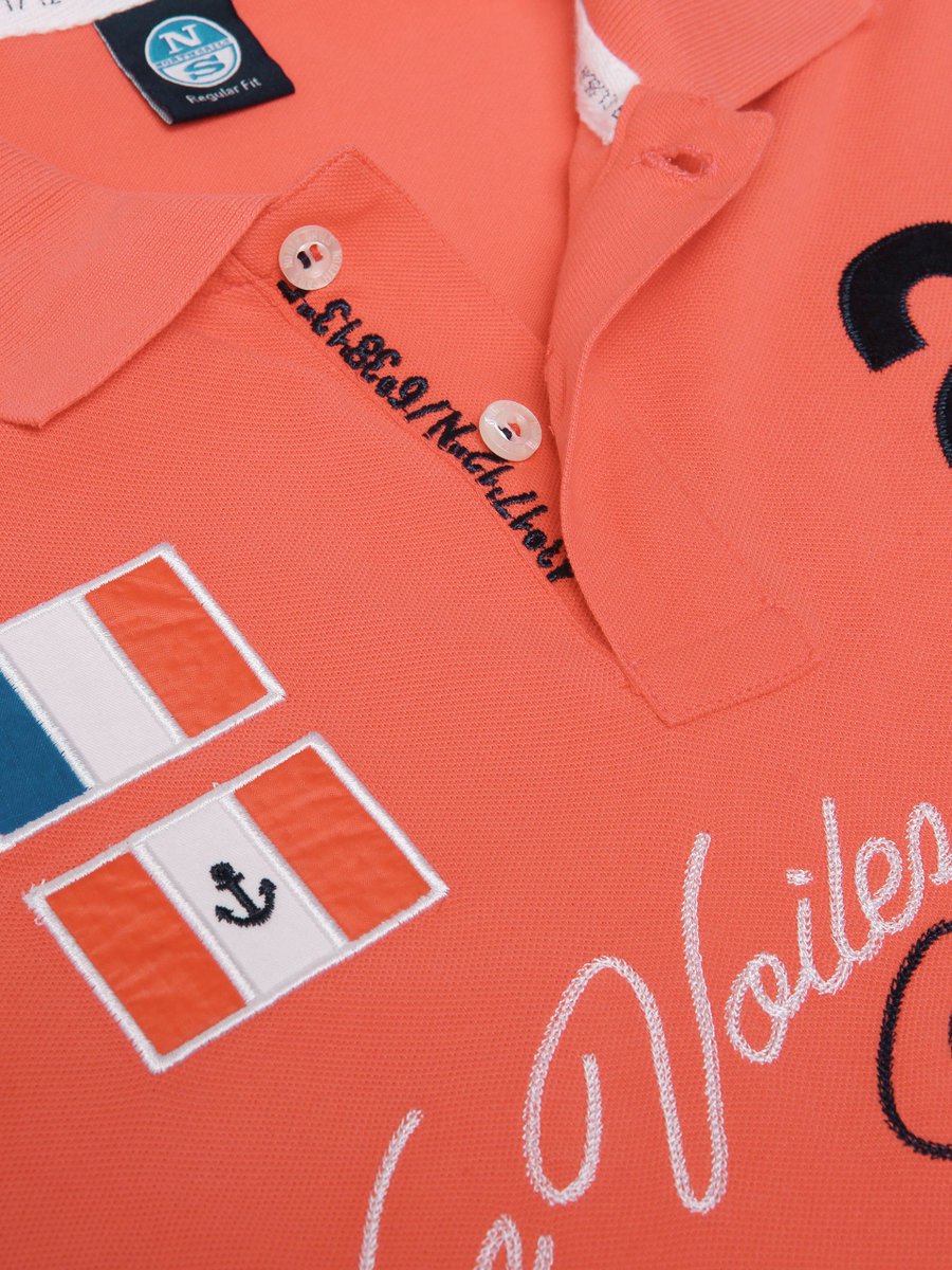 VoilesdeStTrop's tweet photo. Cette année la collection #LesVoilesdeSaintTropez rend hommage à la course emblématique à travers ces #coloris, #broderies, #coutures et #finitions.
#lvdst #vst43 #lesvoilesdesttropez #lesvoilesdesttrop #sainttropez #sainttrop #collection2020 #northsails #boutiquevst43 https://t.co/goDiI3mIKr