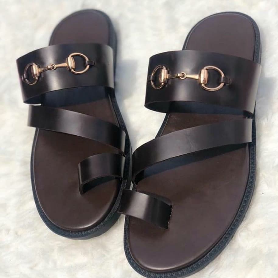 mademenFit's tweet photo. @omokehinde___ Please don’t scroll without retweeting, liking or patronizing.

I made good quality palm slide at the rate of ₦8,000 (pre-order 5 working days)

Kindly send a DM
Or
Whatsapp Message to +2347054338486

Nationwide delivery 🚚 h https://t.co/HhaPFYZlAf
