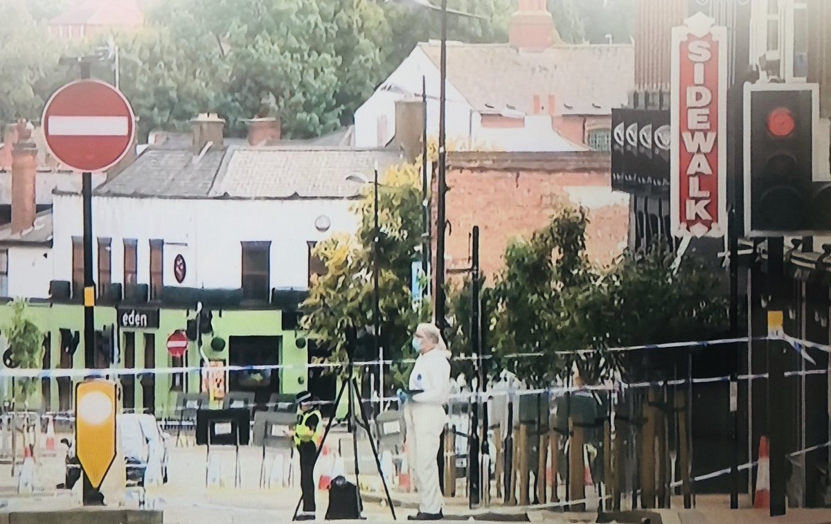 LATEST: The police have said that there is nothing so far to suggest that the motive of last night’s stabbing incident was either that of a 🏳️‍🌈 LGBT hate crime or a terror attack. @WMPolice are still eager to speak to anyone who took photographs or video footage of the attacker