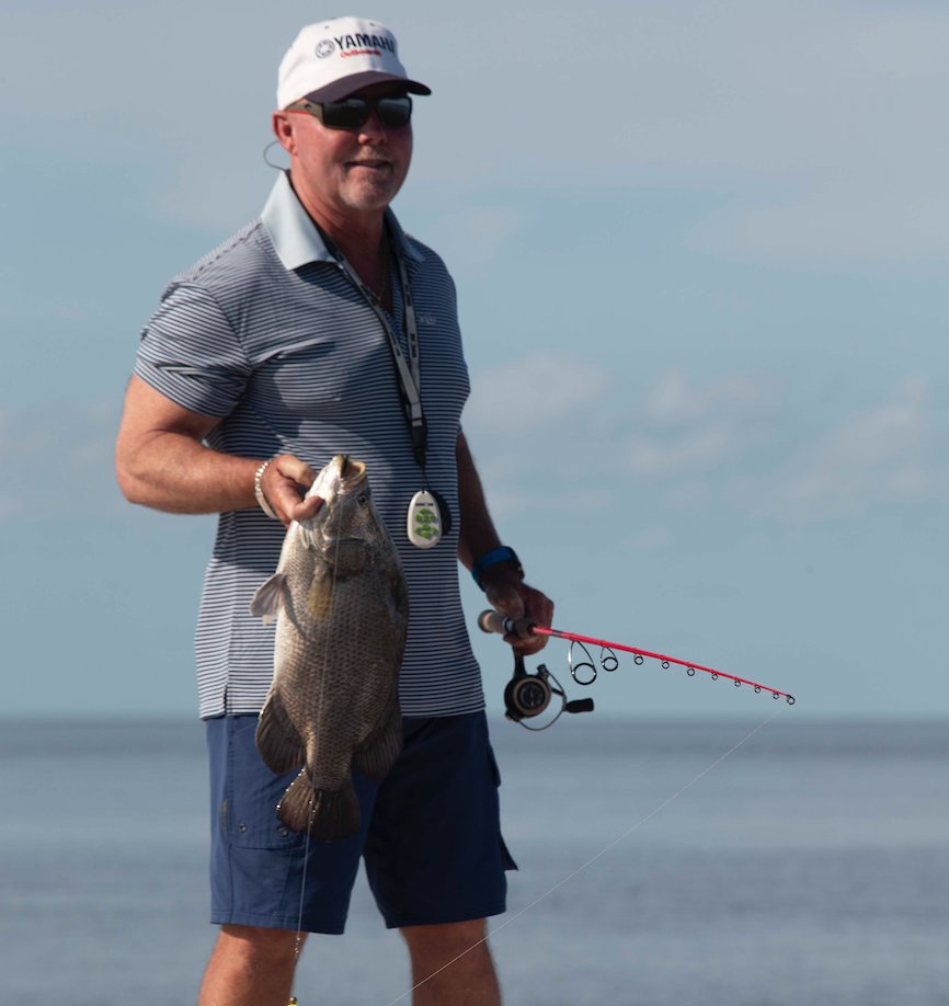 TIFRTV's tweet photo. The look you make when your catch just sealed the deal on what's for dinner. 😋 🤣
@YamahaOutboards @CostaSunglasses @CaptRickMurphy
.
.
#Texas #Tripletail #Dinner #Yum #TimeToEat #WhatsForDinner #DinnerTime #FishTexas #TexasFishing #SaltwaterFishing #FishingForAdventure https://t.co/s4txmAudT4