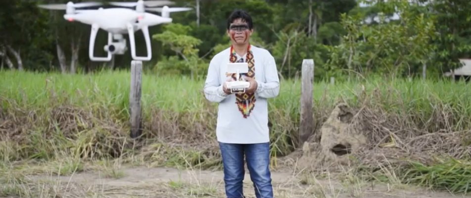 wwfbrasil's tweet photo. #EcoDrones Na 1ª ronda com drones que os Uru-Eu-Wau-Wau fizeram em seu território após curso oferecido pelo WWF-Brasil, foi descoberta uma área desmatada de 1,4 hectare. Assista ao vídeo e conheça esta história, gravada antes da pandemia de Covid-19 https://t.co/togYmdqKfi https://t.co/ohtgahZDF6