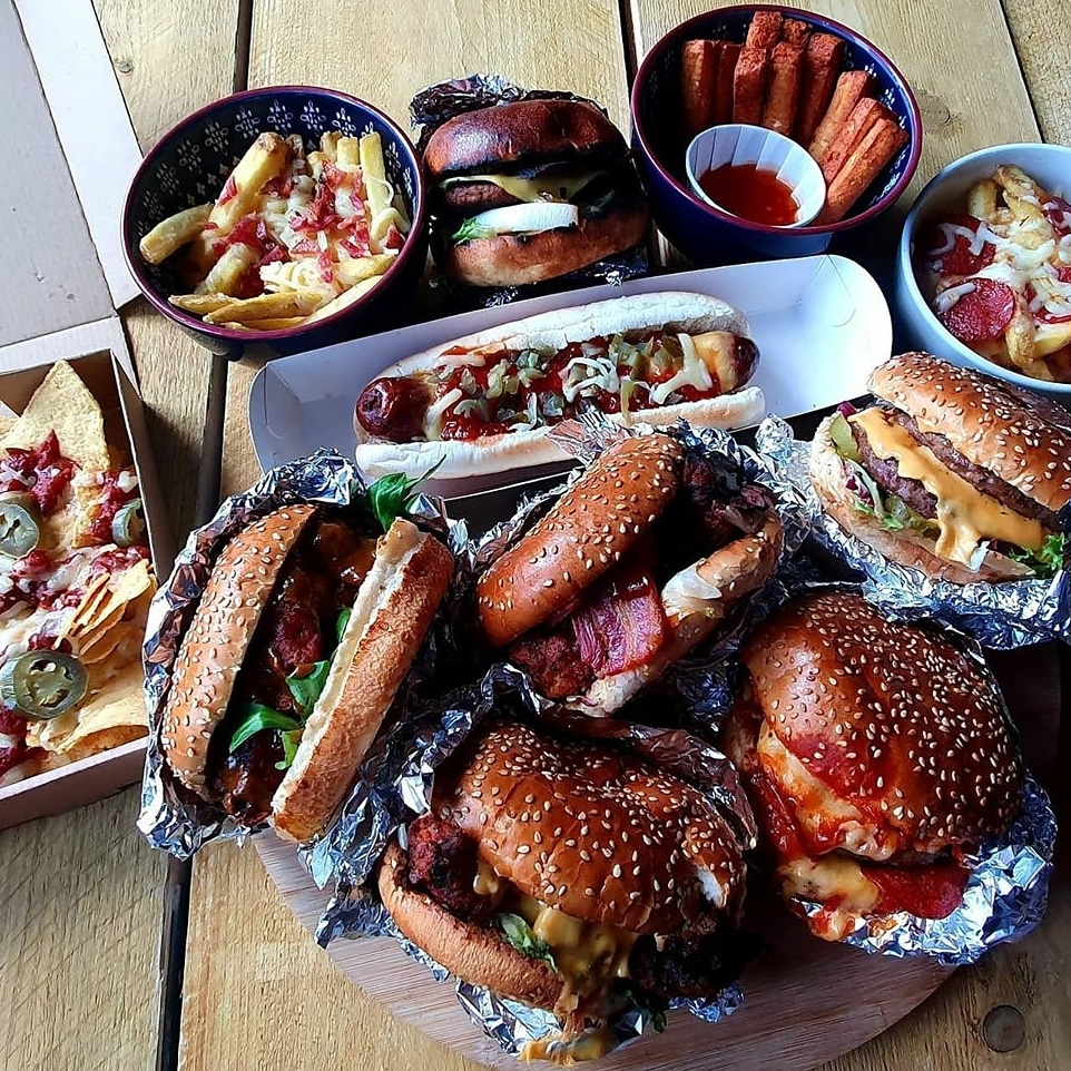 Still some tables left for tonight for burgers &amp; booze tonight....

thebunkhouseswansea.com