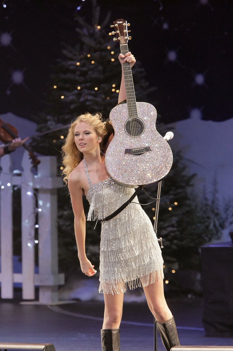 next, we have the classic sparkly guitar. she’s an icon.