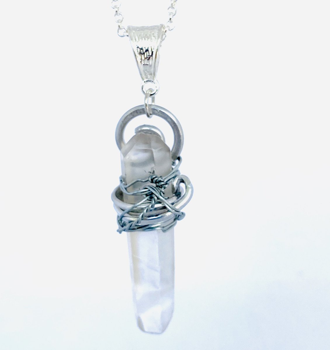 EldwenneJ's tweet photo. 20% off everything in my Vendroo shop now through Monday at https://t.co/opvV3ffoQM
#LaborDayWeekend #LaborDay2020 #labordaysale #jewelrydesigner #wirewrappedjewelry #handmade #supportsmallbusiness #supportsmall #supportartists https://t.co/Igvu8IWrfp
