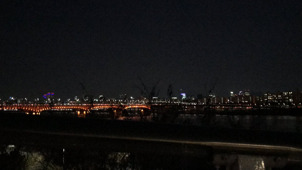 ynbnjoon's tweet photo. ps. most memorable moment is getting lost at seoul forest bec i decided to do a namjooning right after the sun went down ๐ฅด #medyomango #chargetoexperience https://t.co/AP25J6NAZO