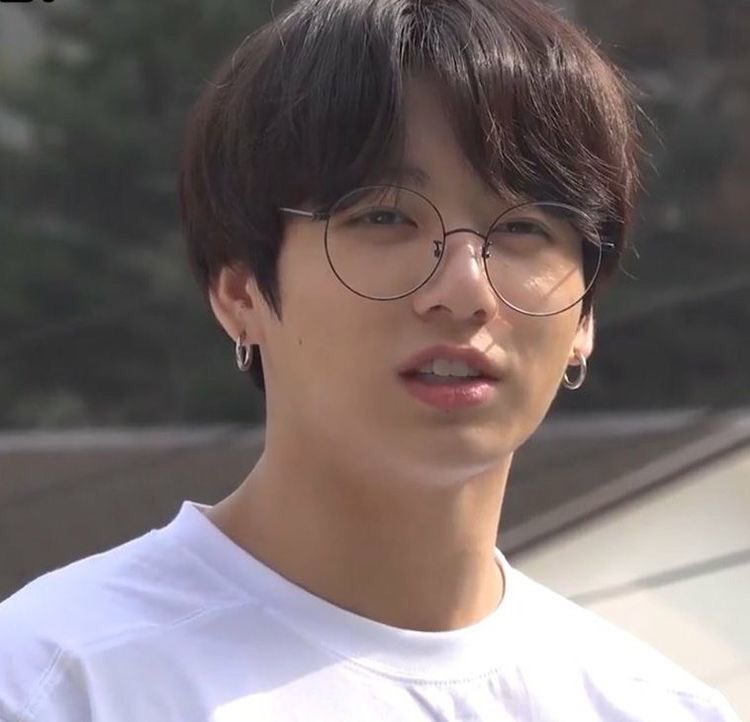 jungkook in clear glasses; a boyfriend material thread