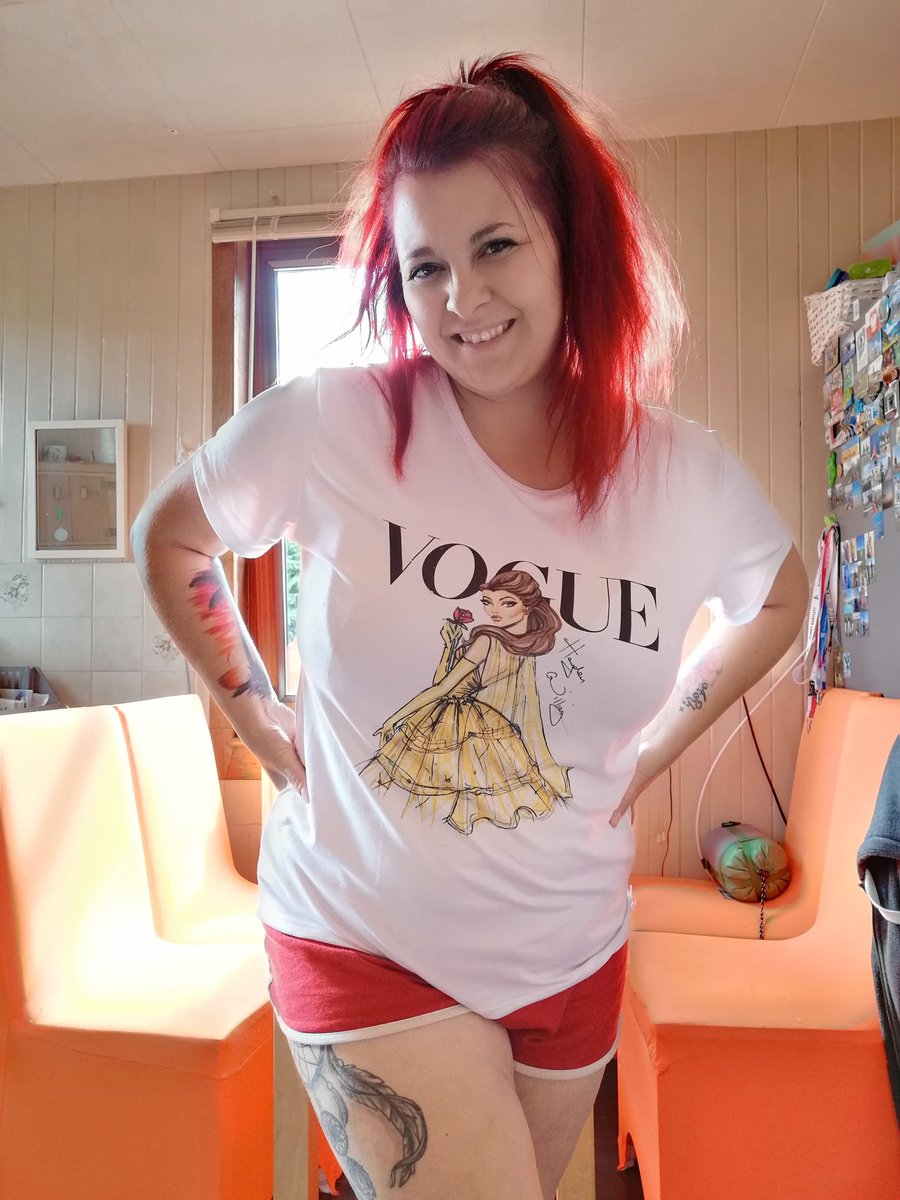 ella_ella89kf's tweet photo. Just only me 😜#justme #redhair https://t.co/50UF6qsRcZ