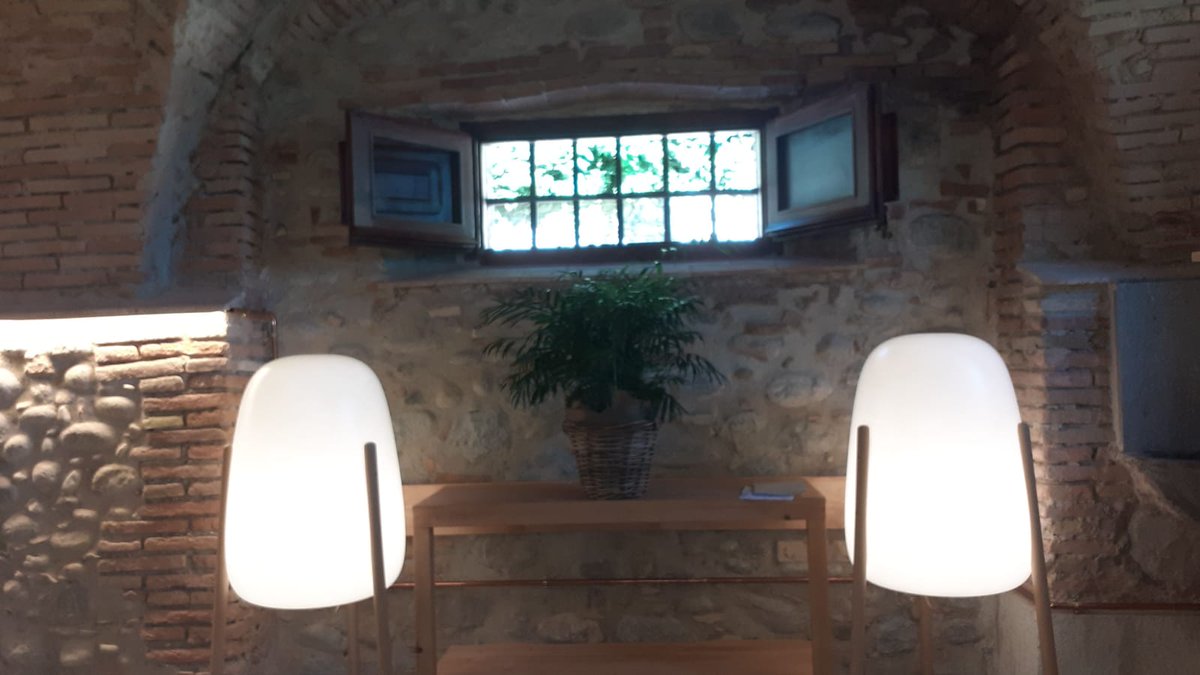 sergiv6's tweet photo. Avui ajuntament @masies_voltrega ha obert portes per ensenyar els nous espais rehabilitats.

Restaurar #patrimoniocultural, conservar #edificishistorics gràcies @diba @cultura_cat
@PSCcultura https://t.co/KJeZ6fYw5q