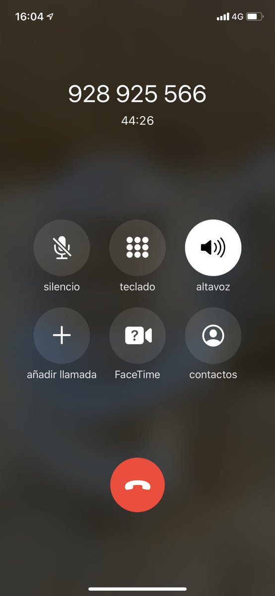 VicTorrejon_'s tweet photo. Después de 44 minutos y 26 Seg aún sigo esperando a que se me reembolse la cantidad que pague por un vuelo cancelado y que aún no se me ha notificado. Es una vergüenza que jueguen con el dinero de las personas de esta forma,exijo una solución inmediata! @AirEuropa @Canaryfly_ https://t.co/BhAkScOhjU