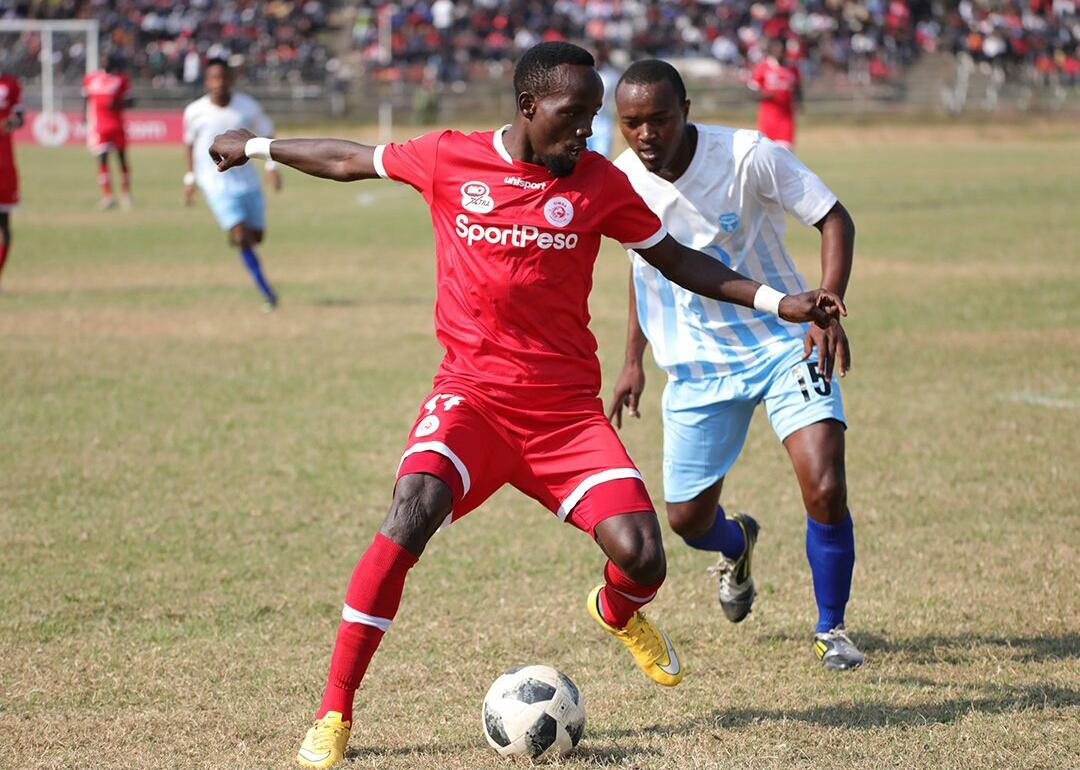 voiceofbongo's tweet photo. LIGI KUU BARA: Kutokea kwenye Uwanja wa Sokoine, Mbeya
55'
Ihefu FC 1-2 Simba SC
⚽ John Bocco 10'
⚽ Mzamiru Yassin 43'
⚽ Omar Mponda 15'
#VPL
#IHFSSC
#VoBSPORTS https://t.co/BjRpiV3HBs