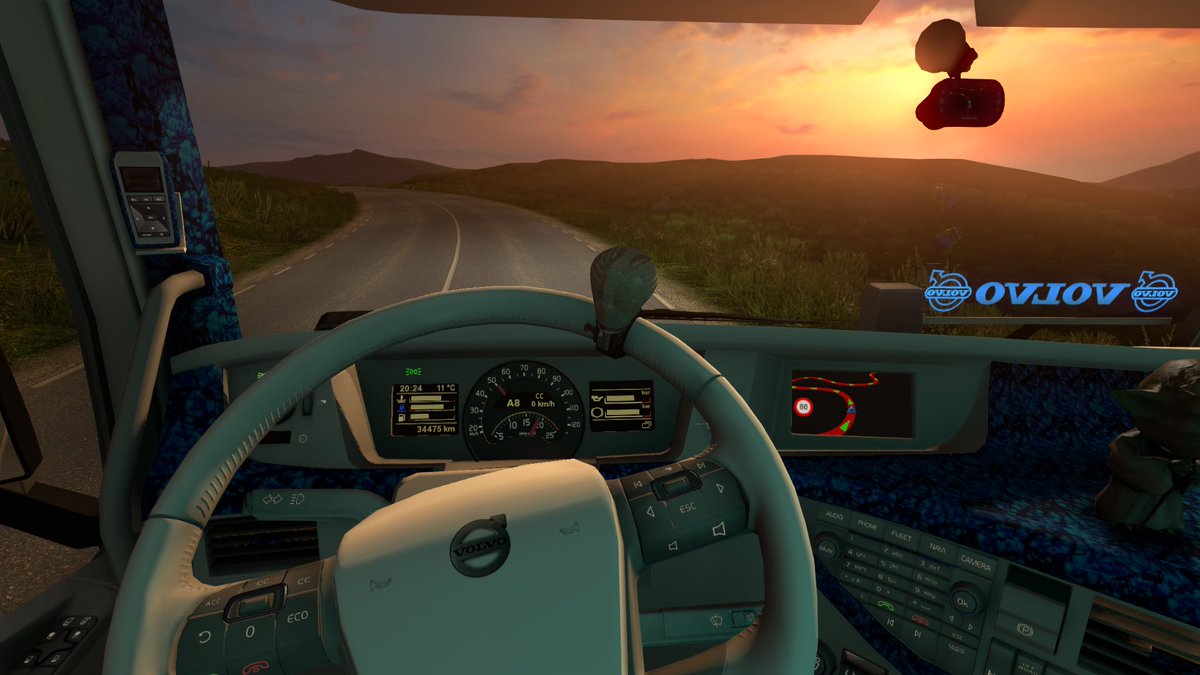 arrowsrealm's tweet photo. Driving into the night.
#ets2 #eurotrucksimulator2 #SCSSoftware @SCSsoftware #ets2scenery #Volvo #volvofh #volvofh16 @VolvoTrucks #FHTuningPack https://t.co/YktdmyclSH