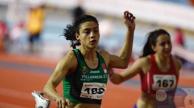 CentroCaribeS's tweet photo. 🇻🇪VENEZUELA ORGULLOSA🇻🇪
@NediamV conquistó este sábado dos medallas de🥈en la Copa de España de Clubes Serie Oro, en las pruebas de 100m (12.09) y relevo de 4x100m (45.62) por equipos, representando a @atletismoplayas.
📸 vía @INDeporteVE
#ODECABE #CACSO https://t.co/VmGOQGnzTQ