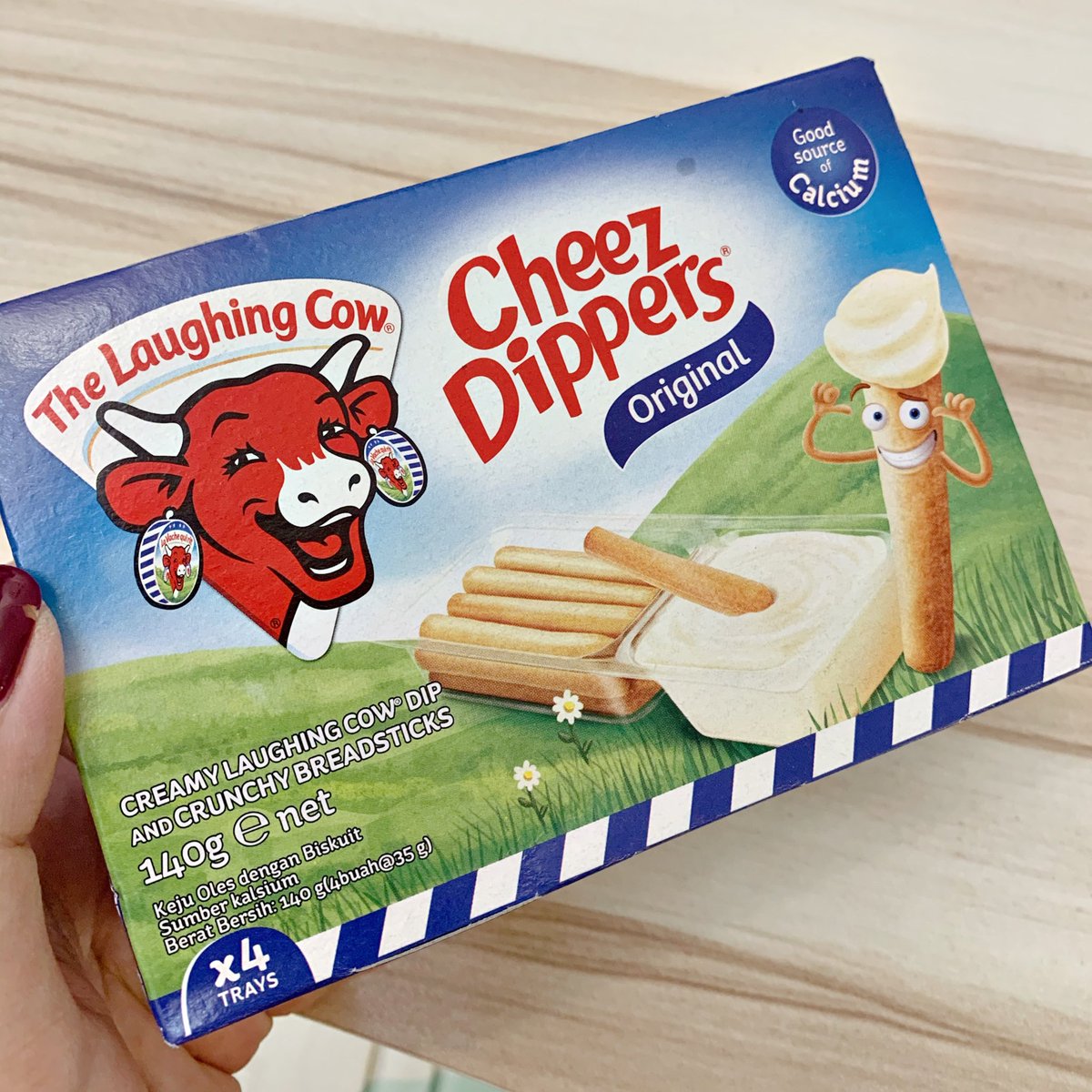 ilerbkitchen's tweet photo. Cheese dip วัวหัวเราะ 🐄 อร่อยร้องไห้ 
ดีนะ มันซอยเป็น 4 Trays 
ไม่งั้นฟาดหมด https://t.co/h5AkQh2Xmv