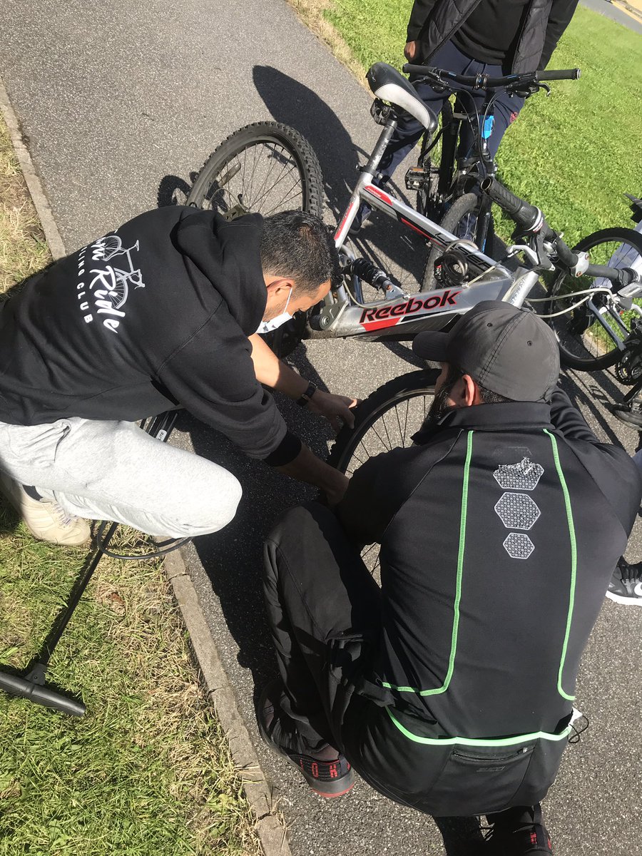 teamRIDE1's tweet photo. Another successful Dr bike session delivered by our amazing volunteers. 20 bikes safety checked, repaired and #pumpeduptocycle. 
#Volunteers make our #team and without them these projects would be impossible. 
#beyondbikes #milesofsmiles #Dewsbury #bikes @CyclingUKNorth https://t.co/d6mPTubMCM