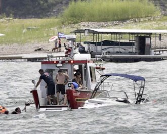 <a href="/realDonaldTrump/">Donald J. Trump</a> By the way Donny… How was your boating experience yesterday ?  a few morons  crashed their boats into each other ??  very clever !   "Several Boats Sank During A Trump Boat Parade And People Had To Be Rescued From The Water" 🤣🤣🤣