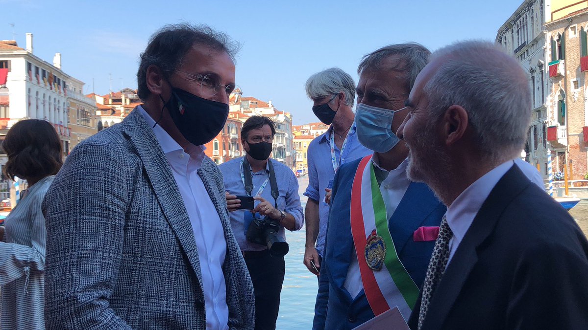 Luigi Brugnaro On Twitter Alla Regatastorica2020 Il Ministro Per Gli Affari Regionali Francesco Boccia Accompagnato Dalla Moglie Nunzia De Girolamo F Boccia N Degirolamo Https T Co Inhqgn9ygw
