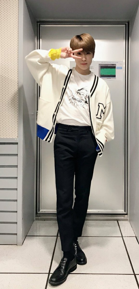 some of Jaehyun& #39;s fashion style during nct night night; a thread ♡