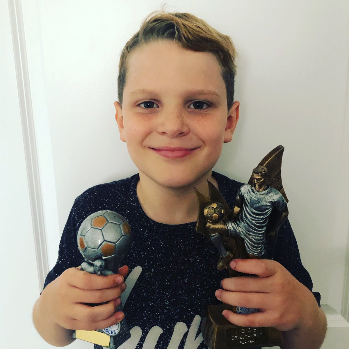 AmyAmy2312's tweet photo. End of season trophies for Jasp 🦅🏆⚽️🦅🏆⚽️ #Eagles #LGCEagles #developmentplayer https://t.co/zsIYWs0KK0