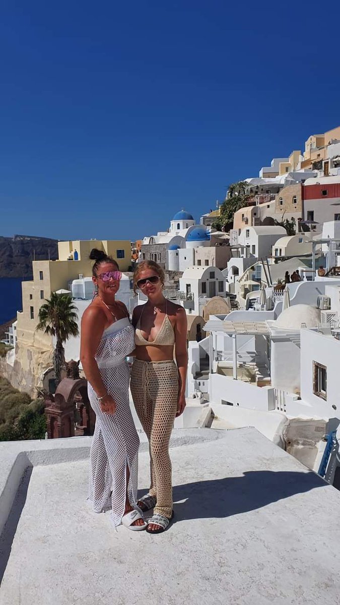 aly_bates's tweet photo. #Santorini #oia #Greece https://t.co/WyOseT5zmV
