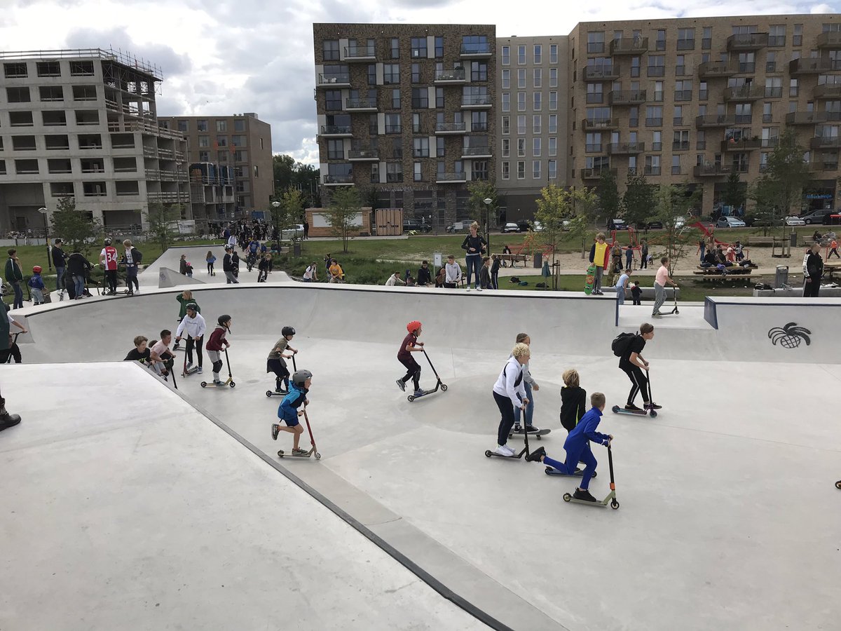 You are never too old to play! 

#urbansportzone #zeeburgereiland #amsterdam #fun #skate #bmx #work #playhardworkhard #weekend #relax #outoftheordinary
