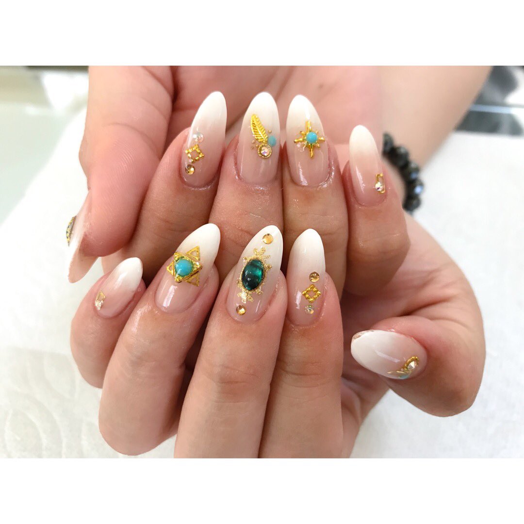 Private Salon Maile プレミアムコース 6 500 Okinawa Okinawanail 沖縄 沖縄ネイル 沖縄ネイルサロン 白グラデ 美フォルム 美爪 夏ネイル 夏ネイルデザイン T Co Ccqholqf57 Twitter