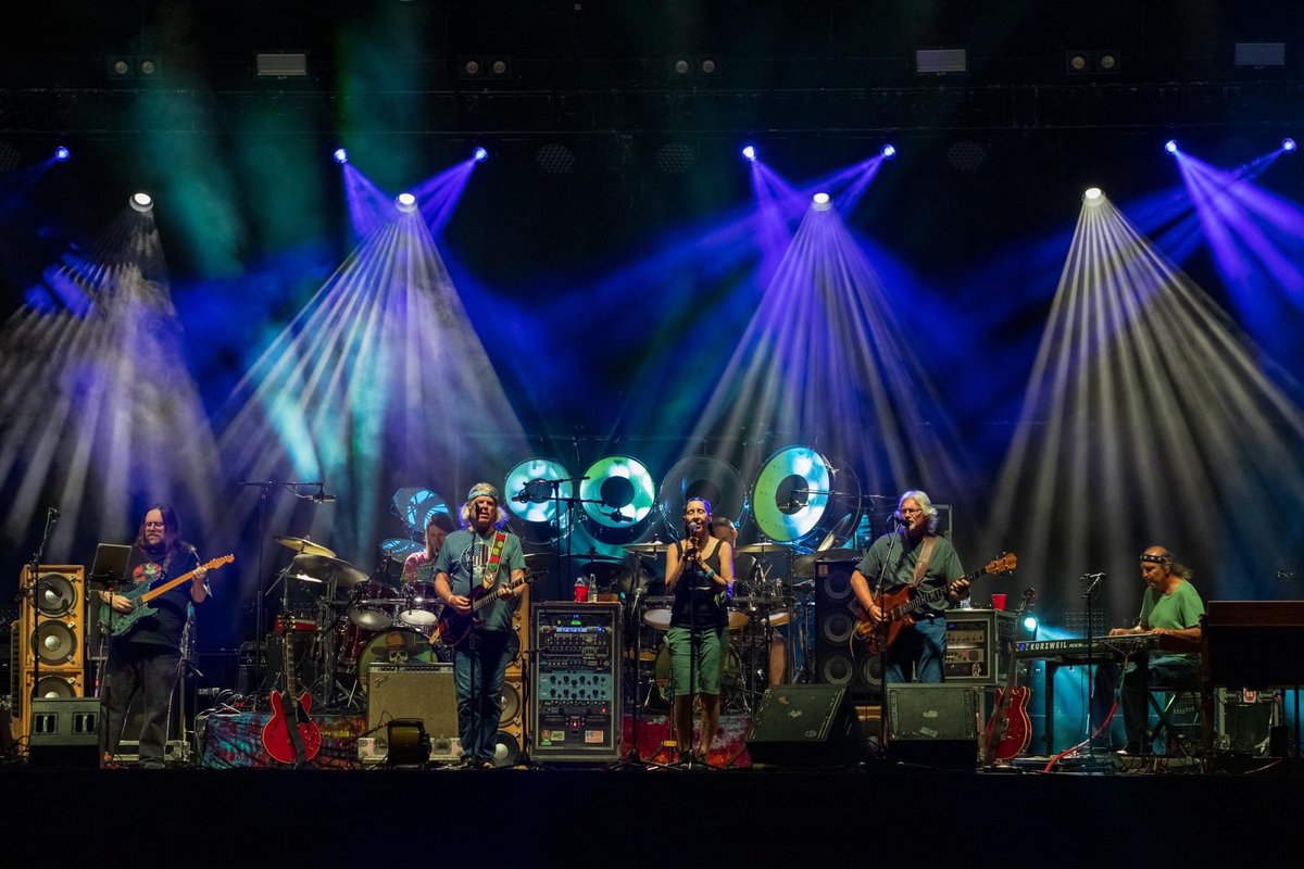 LiveNationPhila's tweet photo. DSO round TWO! βοΈπβ‘οΈ
We'll see you at the #LIVEINDRIVEIN, Philly! Limited tickets starting at $99.50 ππΆπ https://t.co/UDQQQeKfBS
Gates: 6:00PM | Showtime: 7:00PM
πΈ: Jake Katznelson https://t.co/S3OxnQWsNI