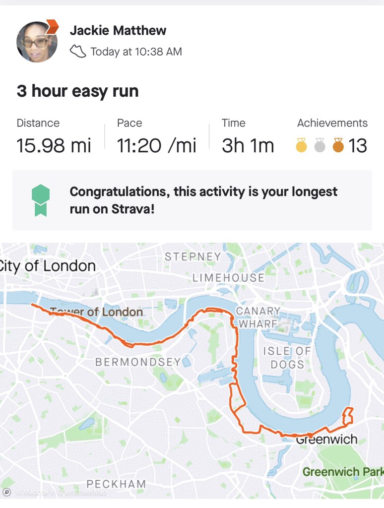 JackieMatthewJM's tweet photo. Loooong run today, past SoR HQ, and lots of lovely sights - even rocking the geek chic compression socks today 😅 #4weekstogo #londonmarathontraining #runningforacause #foamrollertime #AHPsSTILLactive @scormembers https://t.co/DxxO1yrmT4