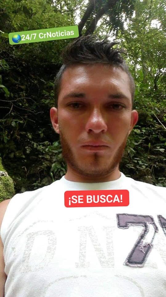 Brit0503's tweet photo. El hermano del asesino de Allison se desapareció, se sospecha que es complice y cuando fueron por el no había rastro, creen que puede estar trabajando en alguna finca de San Carlos
Si lo ven llamen al 800-8000-645
Rt
#JusticiaPorAllison #NiUnaMenos https://t.co/4j43w3CTtZ