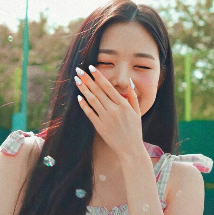 🍦🍉✨ ；r o o t 

h e l l o ! ✨
— priscanara kila 🍉✨ —

hai, aku masi newbie di rp twitter jadi mohon bantuannya! hehe

🍉 — mutualan? rt/like✨
🍉 — fambest? dm✨

#roleplay #roleplayer #roleplayaccount #roleplayerindo #roleplayerindonesia #roleplayerkpop