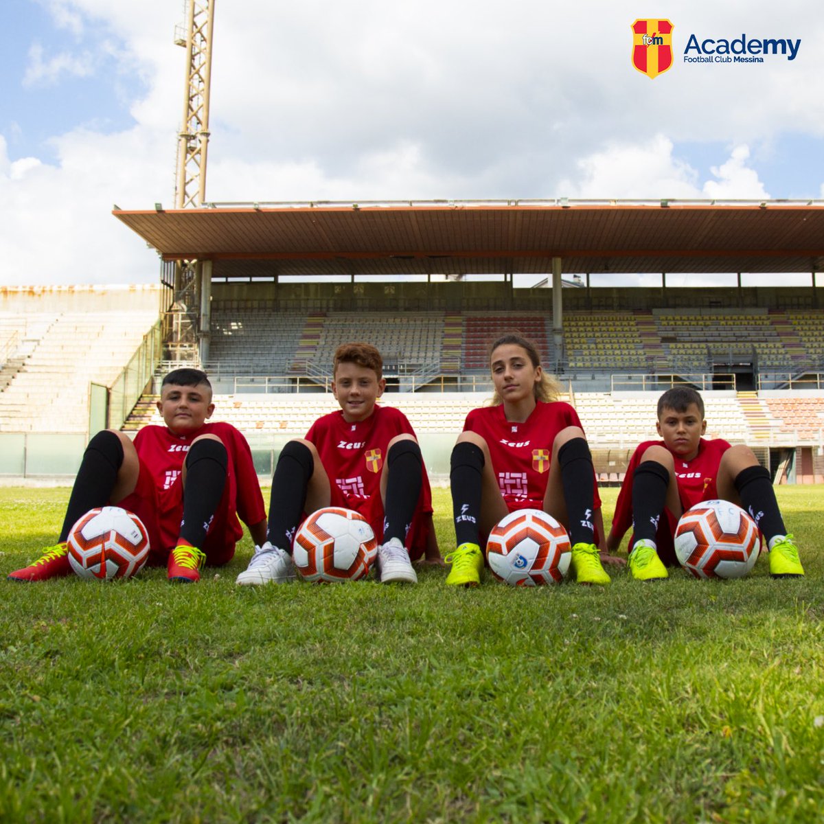 messina_fc's tweet photo. 👧🏼👦🏻 FC Messina AcadeMY
🟡🔴 Buon lavoro ai piccoli giallorossi ed ai rispettivi tecnici che da domani avvieranno le attività
👉🏻 https://t.co/clHZyNmhYu
#FCMessina #FCMessinaAcadeMY https://t.co/XZpd6p9U8f