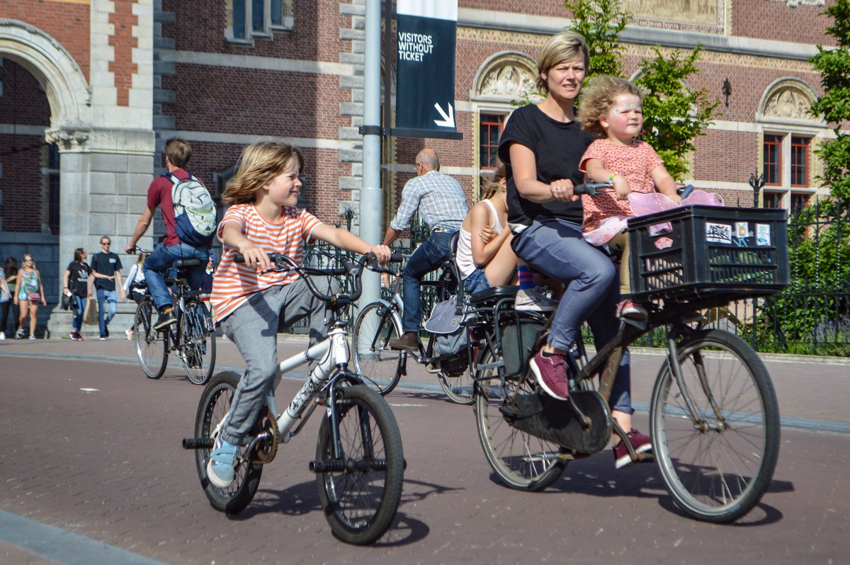 Cycling_Embassy's tweet photo. Children in the world’s richest countries are grappling with mental health concerns, obesity, and poor social and academic skills. 

Nevertheless, the well-being of Dutch children remains top of a @UNICEF list of the world's 41 most prosperous countries.

https://t.co/xVmMiknFan https://t.co/Pwn9syH215