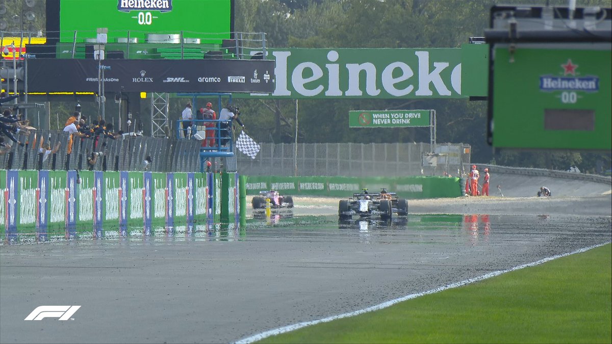 🏁 TOP TEN (LAP 53/53) 🏁

Gasly
Sainz
Stroll
Norris
Bottas
Ricciardo
Hamilton
Ocon
Kvyat
Perez

#ItalianGP 🇮🇹 #F1