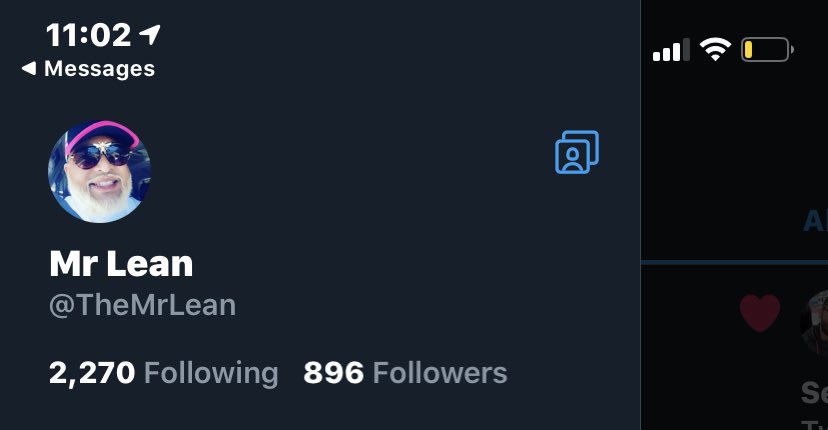 I’m 4 followers from 900! Can I get a retweet 🥰🥰🥰