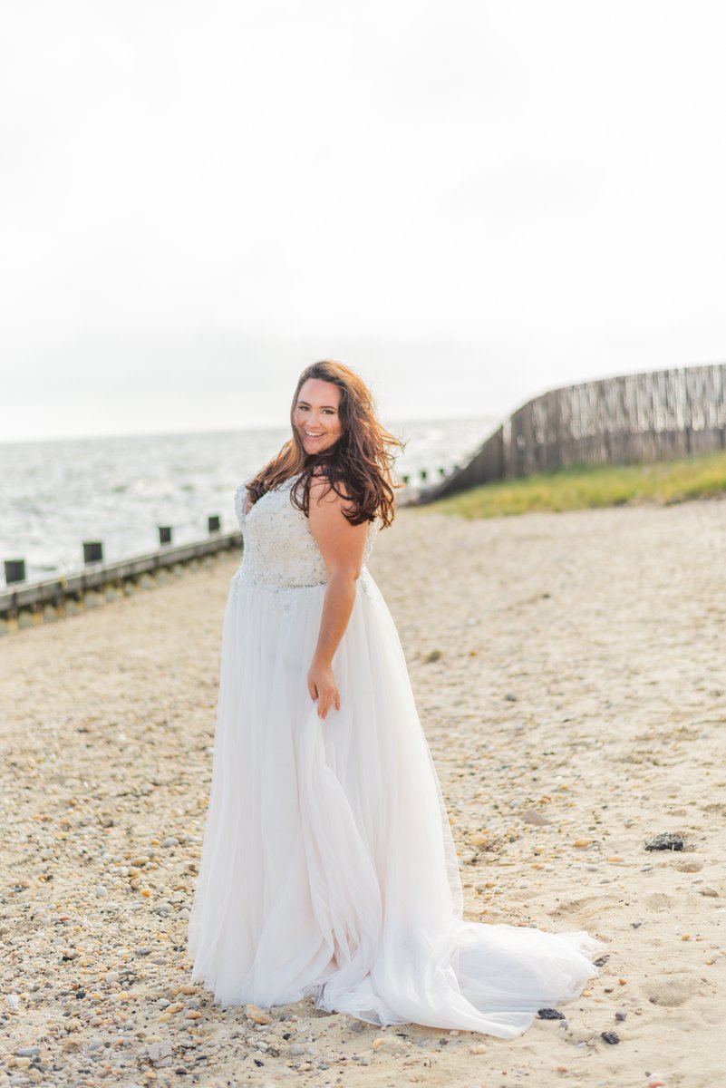 CurvyMain's tweet photo. From our latest photoshoot in #Sayville 😍 We held a model call, had over 350+ submissions! We love making plus size women look and feel amazing 🥂 #IvoryandMain #plussizemodel #plussizebride #bridetobe #NYbride #longisland https://t.co/xq7IK1x0VV