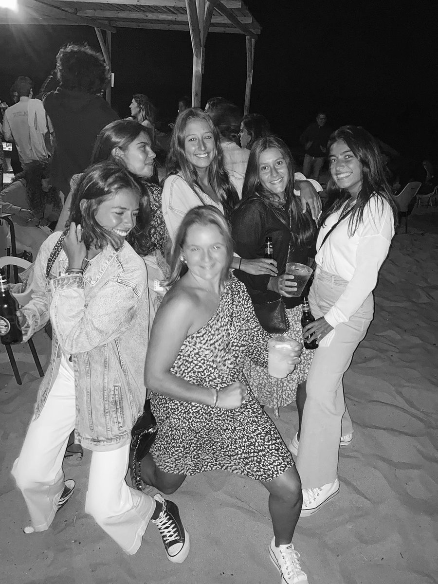 africamorillo98's tweet photo. 🌟🖤 https://t.co/2yRaOop3Y7