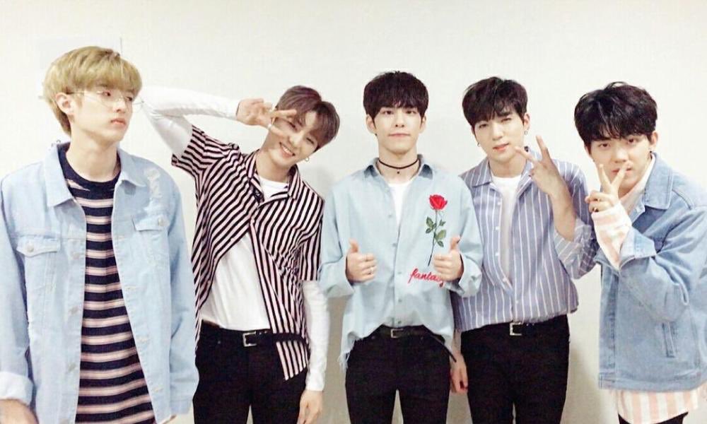 jaesarchive's tweet photo. happy 5th anniversary to my family! thank you so much for all of the good memories so far. always proud of every single one of you! here's to forever 🤍

#데이식스_마이데이_5년째_진득해
#Day6_5years_to_Forever #5YearsWithDay6 #DAY6 @day6official https://t.co/wwijX4tH6T