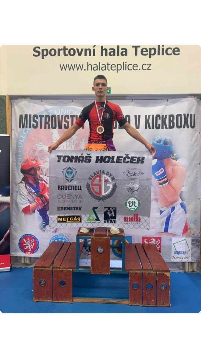 holecek_david's tweet photo. Proto 🎩🎩 mistr republiky v K1 #tribunasever #berounfans #mmaa #BFgym #slaviagym #Slaviagym #slaviapraha #berounskaspojka #tcbgym #iamstreetfighter #zaslouženě #ravanell #edenstav #VelkotrzniceLipence #jakobybistro #quenya #fotoatelierhajek #greenspace #metgas #mdhlegal https://t.co/IRH2Y5magn