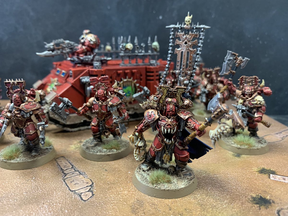 alex30021845's tweet photo. Converted Bezerker unit plus Rhino transport @WarComTeam #paintingwarhammer #chaosspacemarines #Khornebezerkers #BloodForTheBloodGod #warhammer40k #WarhammerCommunity https://t.co/Io0JSGbNTM
