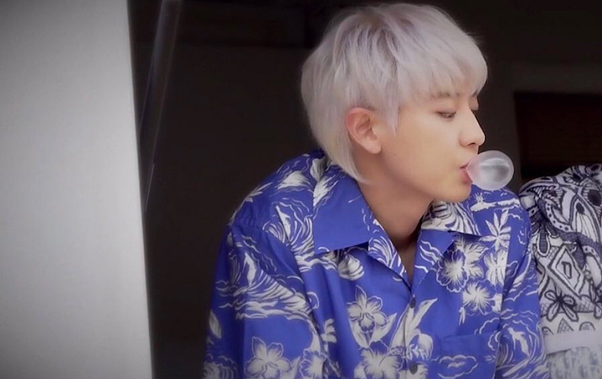 pcysarchive's tweet photo. chanyeol for DICON https://t.co/ZZv2TTQ58K