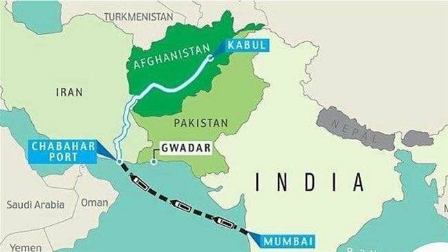 ईरान भारत के लिए क्यों आवश्यक है?• ईरान काफी कम कीमत पर हमें तेल की आपूर्ति करता रहा है तथा वो भी डॉलर नही बल्कि रुपये लेकर• भारत ईरान का चाबहार पोर्ट बना रहा है जोकि स्ट्रेट ऑफ होरमुज़ में भारत की उपस्थिति दर्ज कराएगा तथा चीनी ग्वादर पोर्ट के प्रभाव को कम करेगा।