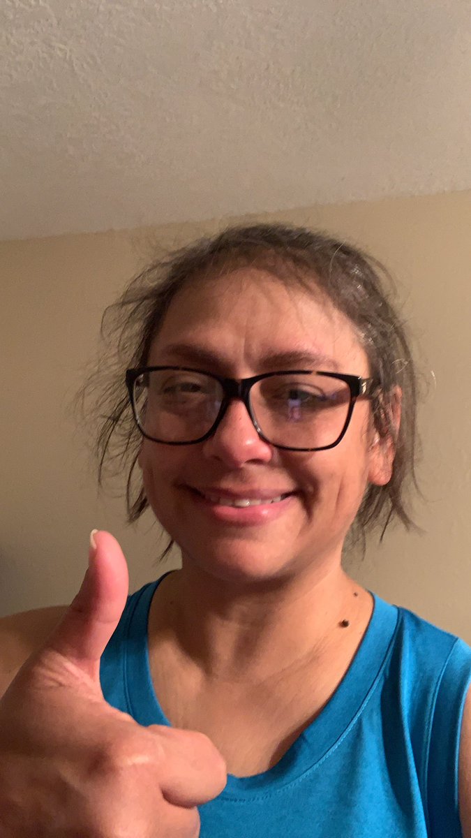 StovallMS_SSIS's tweet photo. In home workouts have become easier for me and I AM looking forward to cooler weather so I can run outside. I feel it. I see it. I am sore, but happy! @3dotjuan @pastorjezer @StovallMS_AISD #RachelWorksOut #RachelReInvented #diabeteswarrior #livinghealthy https://t.co/baQiPTdP4c