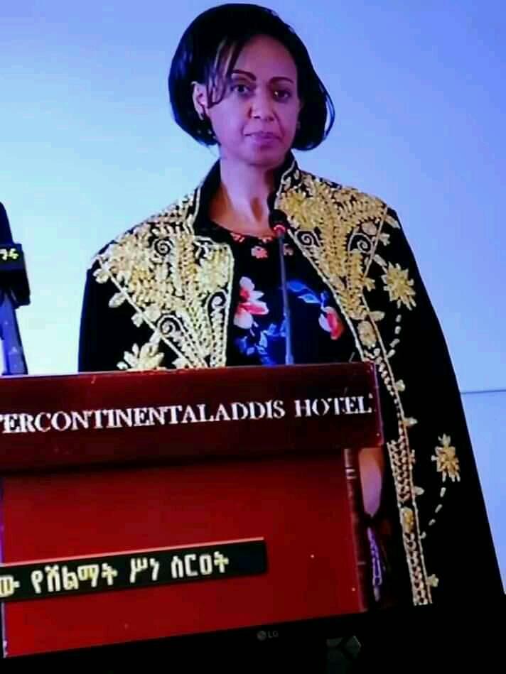 merejatv's tweet photo. እንኳን ደስ አላችሁ !
በዓመቱ ውስጥ በሰራቸው የበጎ አድራጎት ሥራዎቹ @ethiotelecom የ2012 የበጎ ሰው ሽልማት ተሸላሚ ሆኗል፡፡
የጤና ባለሞያዎችና ድጋፍ ሰጪ ሰራተኞች @FMoHealth የ2012 የዓመቱ የበጎ ሰው ልዩ ተሸላሚ ሆነዋል፡፡
#Begosew #Ethiopia https://t.co/HKU9oR6FnL