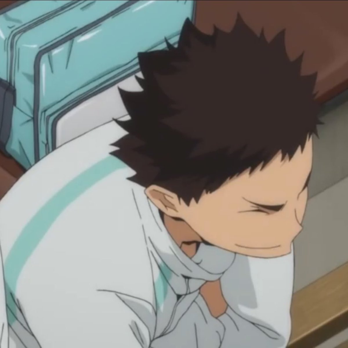 the way iwa's whole face scrunches up when he smiles :( 