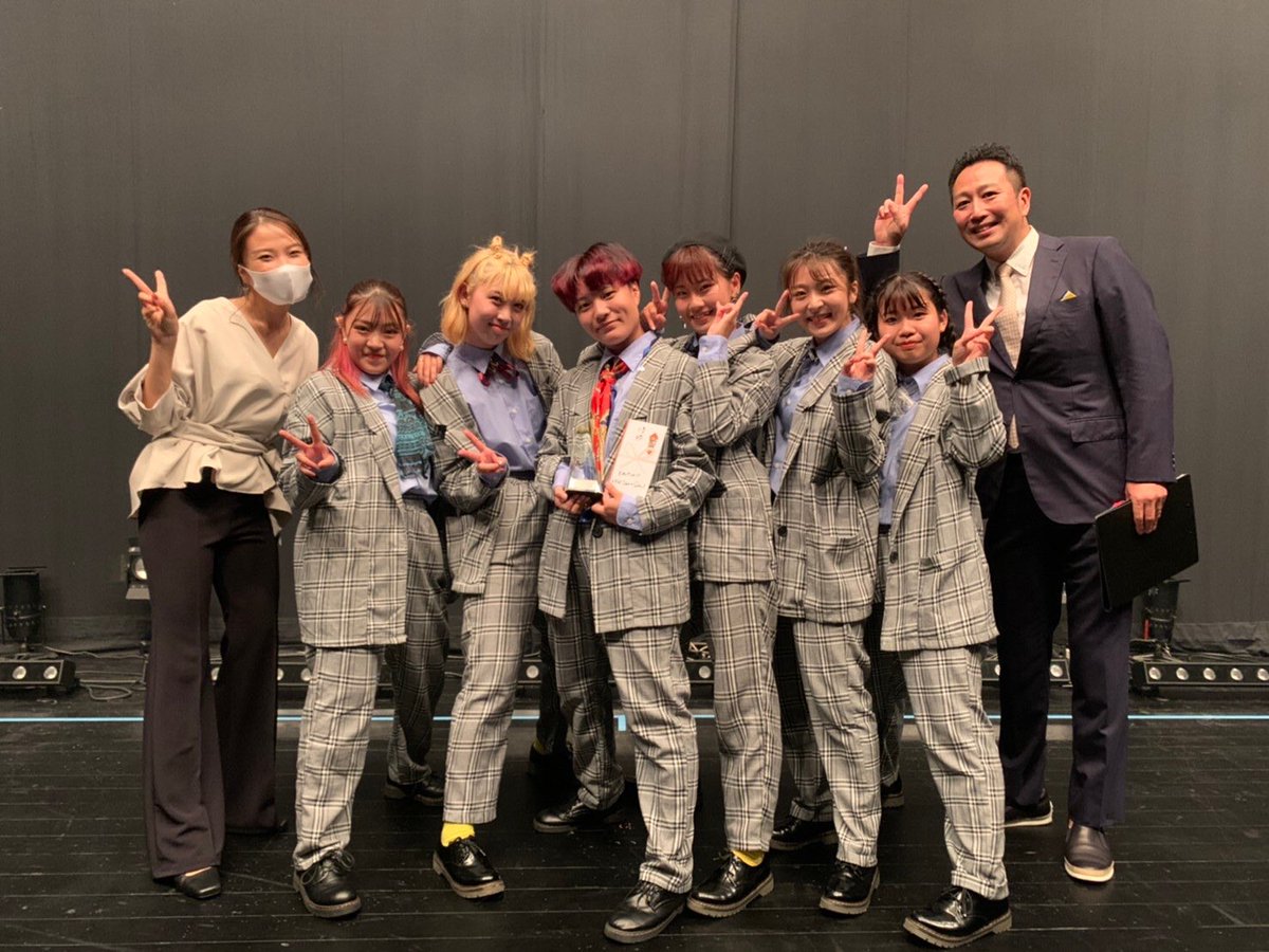 17emotion___'s tweet photo. Emotion!!! VOL.6&amp;
Emotion!!! Kpop Dance Contestに
来てくださったみなさま
ありがとうございました！

急遽作りました募金箱も
ご協力していただき感謝です😭✨

今日から暫くは体調の変化に
注意しながらお過ごしください🙇‍♀️

コンテスト結果👏
1位　@6baxterofficial 
2位　@ReCARAT17 
3位　Poram https://t.co/PiQci5MCPb