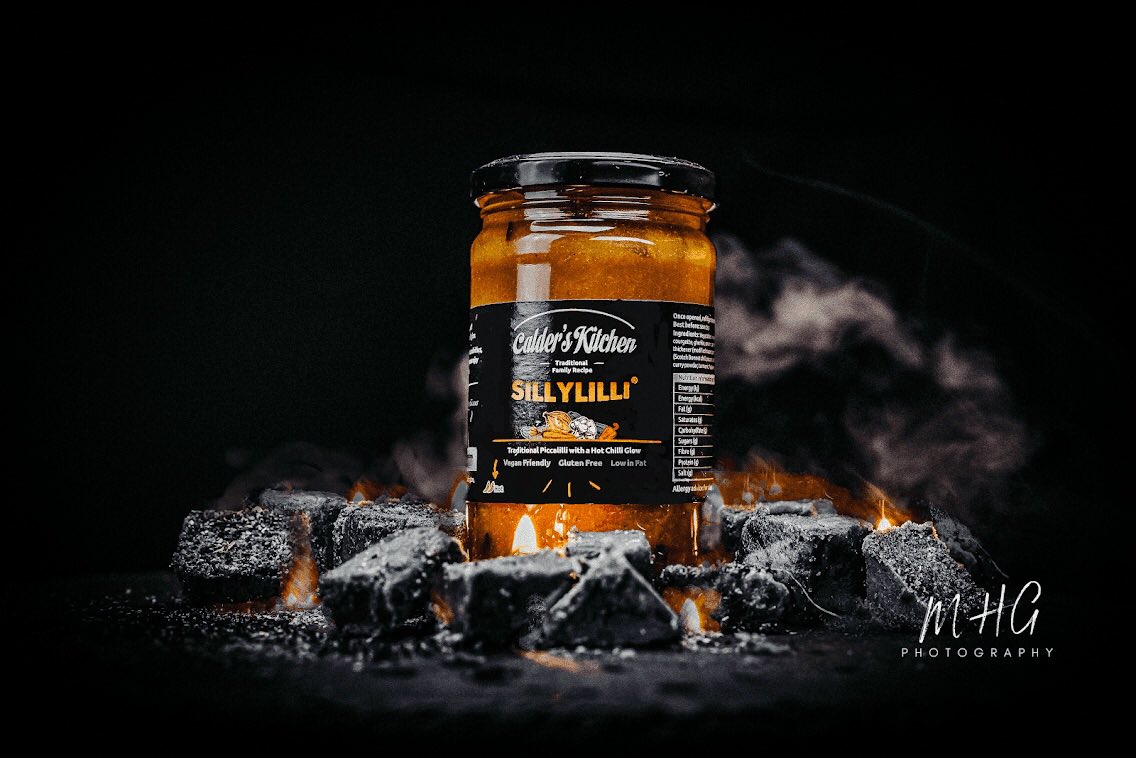 calderskitchen's tweet photo. Thank you @HeadzChilli for this fantastic recent review of our #Chillililli 🌶 and #Sillylilli 🌶 🌶 
Watch the video here and tell us which one gets your vote!

Chilli head 🥵 or Silly head?😜 

https://t.co/U1XlOFGDiK https://t.co/cFomwH08eA